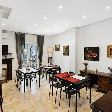 Di Palma Museum נאפולי